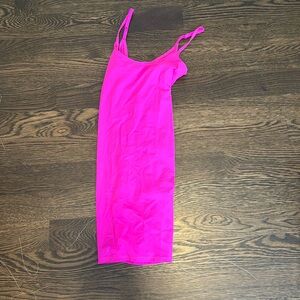 Skims fits everybody hot pink dress